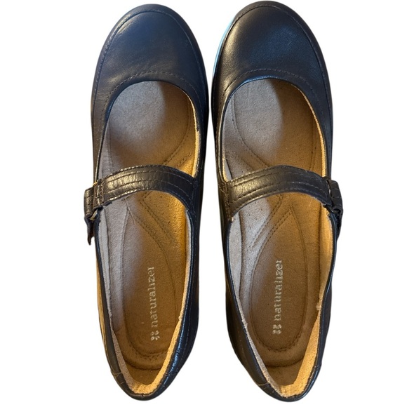 Naturalizer Brown Leather Mary Jane Comfort Heels 1.5” Low Heel Work Shoes 9.5M - Picture 2 of 11